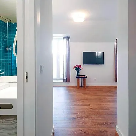 Hotel Lsa Restauradores By Numa 4*